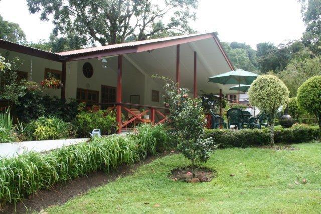Cielito Sur Bed & Breakfast Inn Cerro Punta Bagian luar foto
